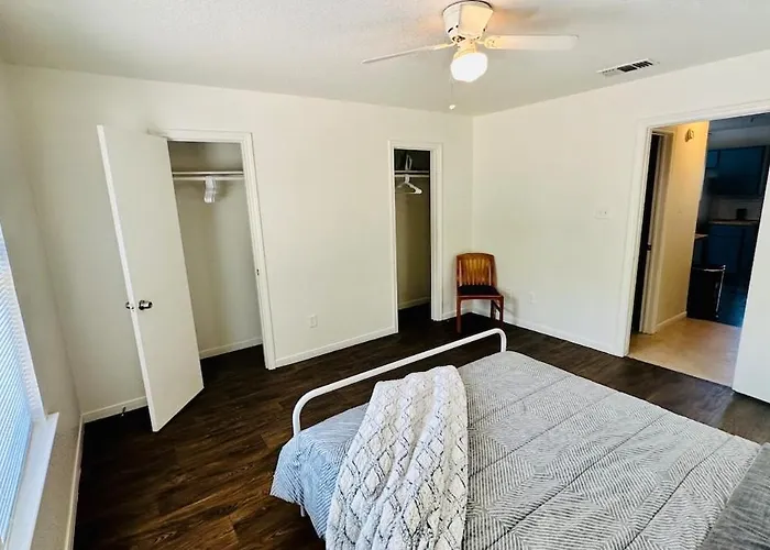 Comfort Townhouse 3 2 Baths Entire Pet Friendly Apartment Killeen